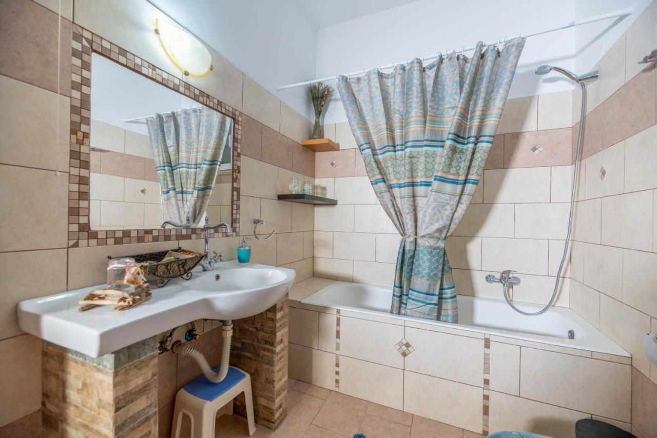 Ktima Argyrou Stegna Guest House Archangelos  Exterior photo